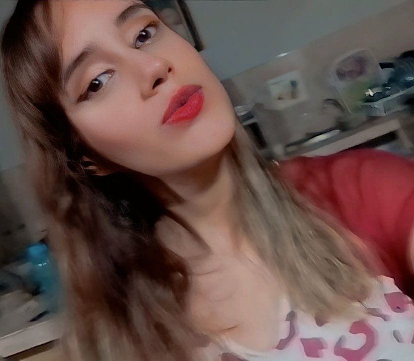 Picsart_23-04-25_06-44-41-416.jpg