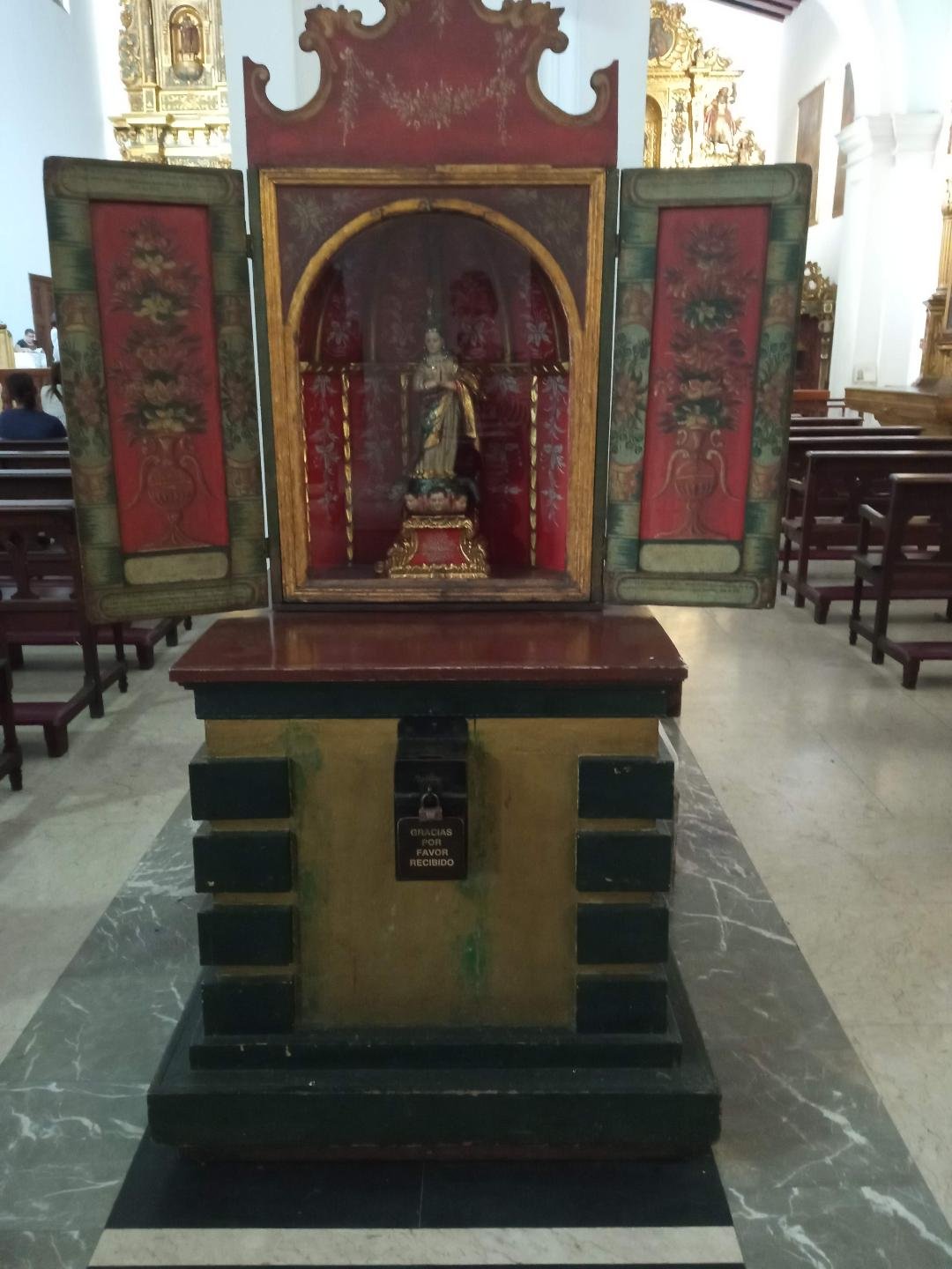 pequeña Virgen María.jpg