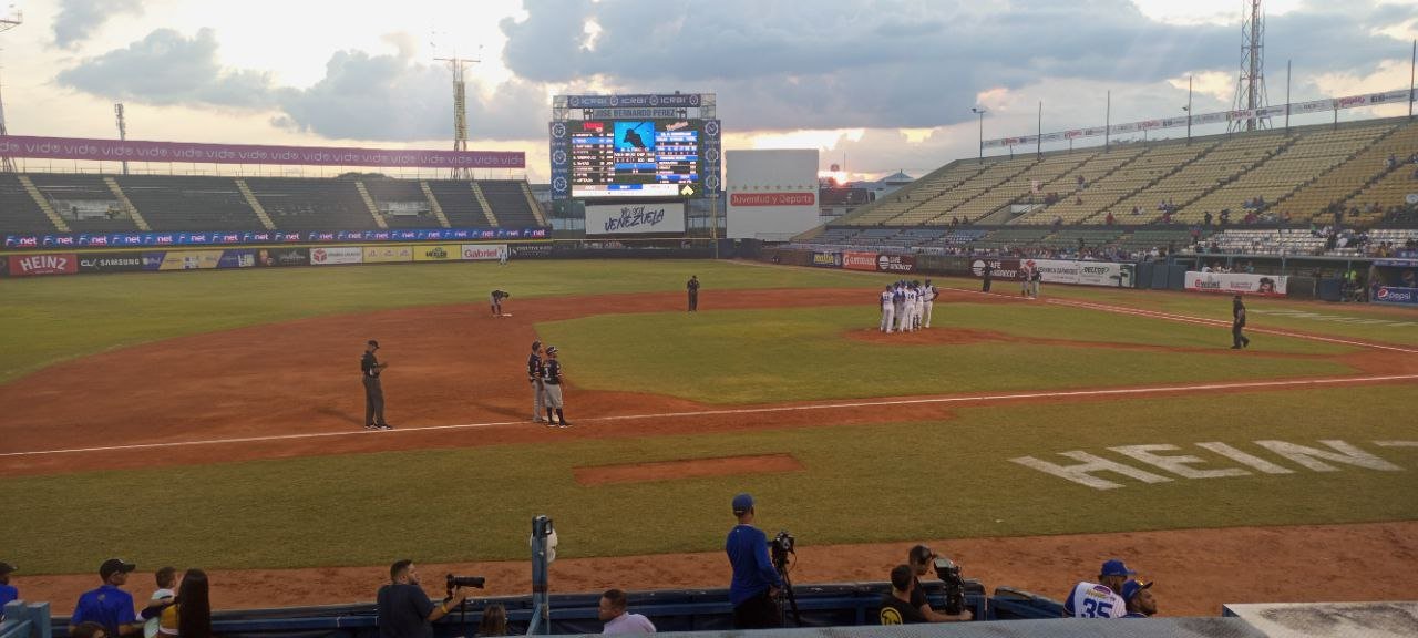 Yadier Molina has been named manager for the Navegantes de Magallanes team  (Venezuela) for the 2022-23 season. : r/baseball