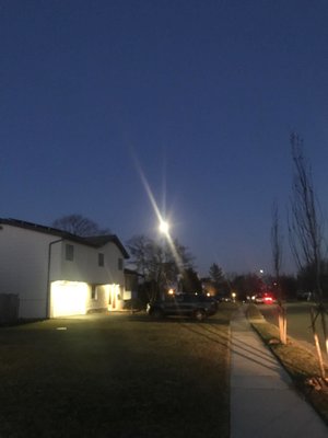 Supermoon in the Suburbs