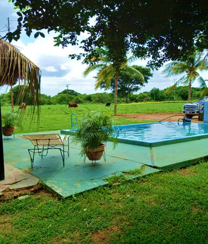 Paisaje con piscina