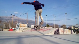 Flip to fakie in photos