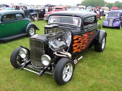 A Hot Rod With A Small Engine: 1933 Ford Tudor (Plus The Bonnie And Clyde Death Car)