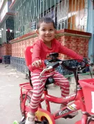 An amazing video of my daughter's favorite car, driving.