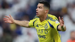 Cristiano Ronaldo Extends Al-Nassr Stay with 2026 World Cup Dream in Mind