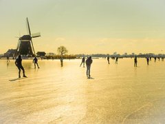 Iceskating for the masses!