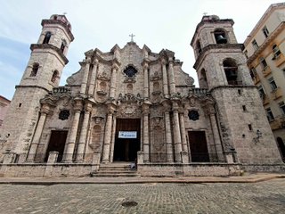 https://images.hive.blog/320x320/https://files.peakd.com/file/peakd-hive/mayramalu/EqBd8WeXVe2Ltov2uP4VxPABuksLecMRwXaG7LAk63L7Lf12tbcyTww2XsisQAE9o6f.jpg