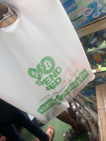 Kcee Kcee Supermarket-review-photo-by-roycefx-image-3