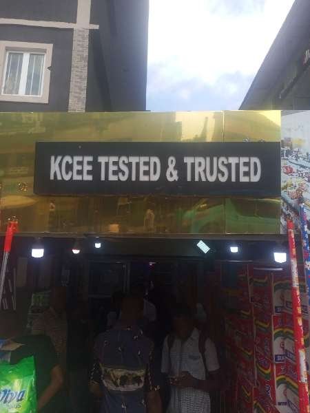 Kcee Kcee Supermarket-review-photo-by-dannystitches-image-2