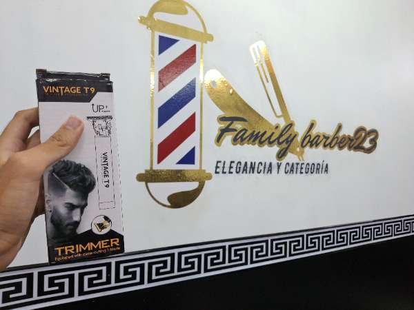 Family barber23-review-photo-by-alejandrorh-image-3