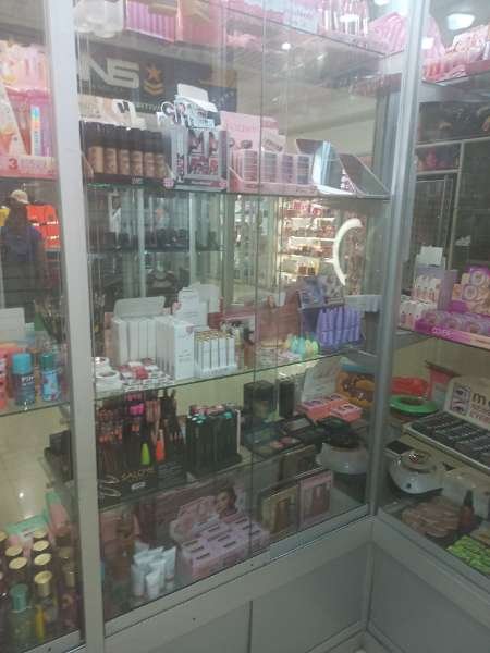 I visited Cumana Make Up & paid Hive Dollars & here is my review