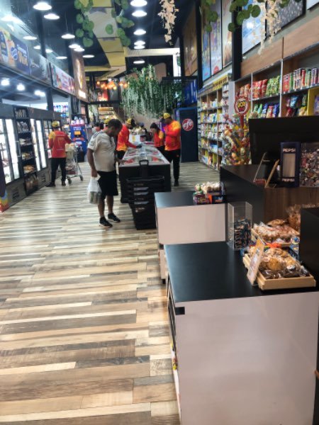 econoquesos plaza-review-photo-by-theresa16-image-4