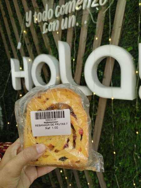 I visited HOLA! Supercenter C.A. & paid Hive Dollars & here is my review