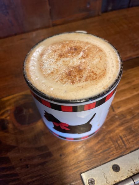 I visited CAFE De La FONDA - Colombian Coffee & paid Hive Dollars & here is my review