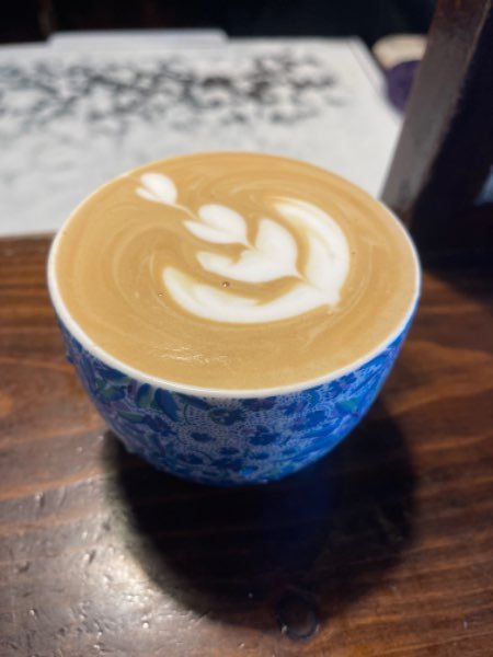 I visited CAFE De La FONDA - Colombian Coffee & paid Hive Dollars & here is my review