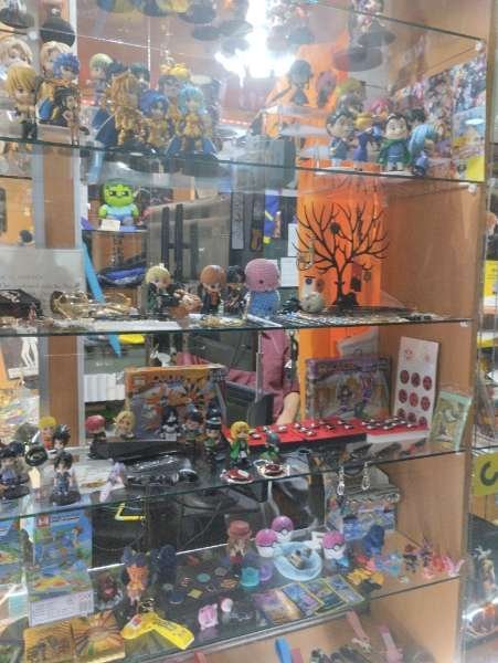 I visited Geek Store & paid Hive Dollars & here is my review