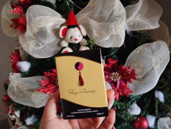 I visited Cumana Make Up & paid Hive Dollars & here is my review