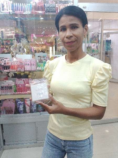 I visited Cumana Make Up & paid Hive Dollars & here is my review