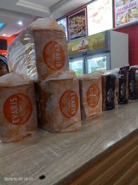 Evaris Chicken and Fries and Bakery-review-photo-by-liliangloria-image-2