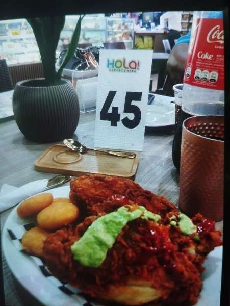HOLA! Supercenter C.A.-review-photo-by-wendyth16-image-1