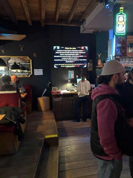 Independent   Café-review-photo-by-inalloush-image-1