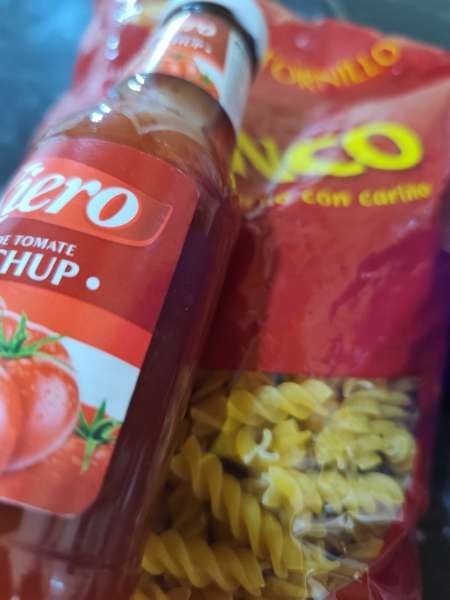 I visited Mini Market y Panadería El Gran Abraham D G&L & paid Hive Dollars & here is my review