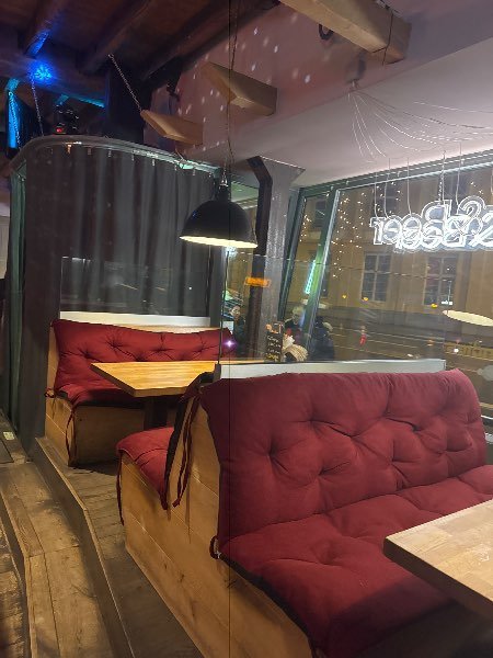 Independent   Café-review-photo-by-inalloush-image-2