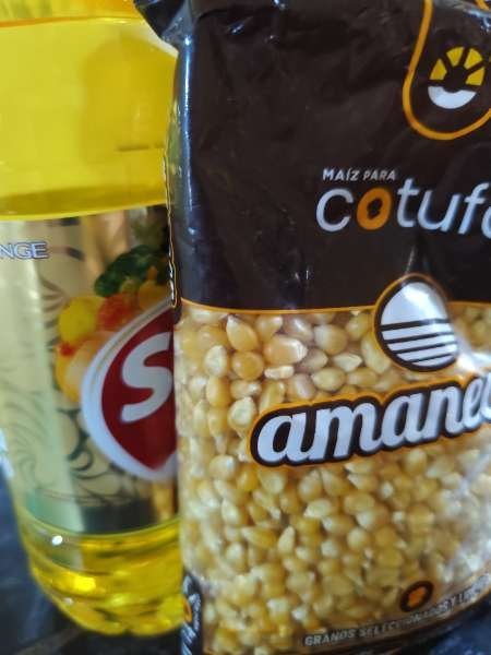 I visited Mini Market y Panadería El Gran Abraham D G&L & paid Hive Dollars & here is my review