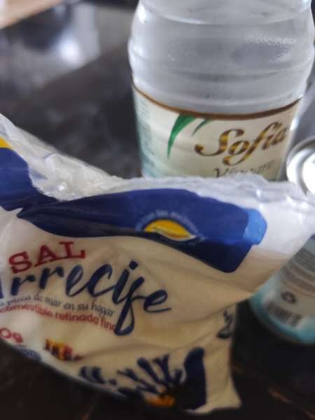 I visited Mini Market y Panadería El Gran Abraham D G&L & paid Hive Dollars & here is my review