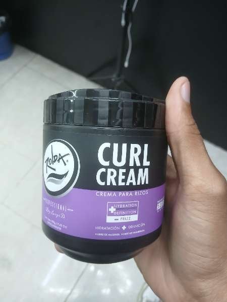 I visited Family barber23 & paid Hive Dollars & here is my review