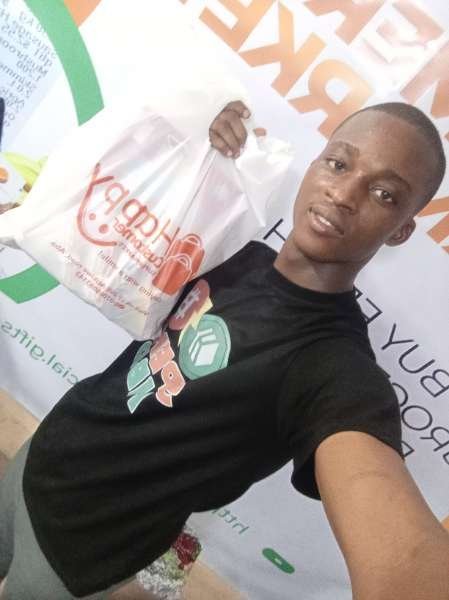 Happy Customer Supermarket-review-photo-by-brainbrian-image-3