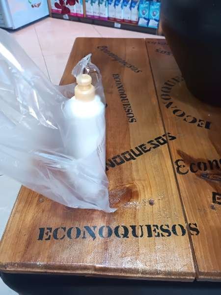 I visited Econoquesos & paid Hive Dollars & here is my review