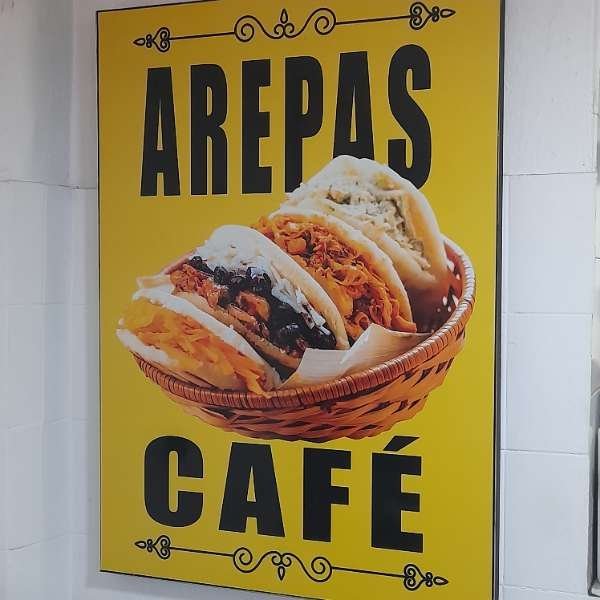 I visited Arepas Cafe Chapi & paid Hive Dollars & here is my review