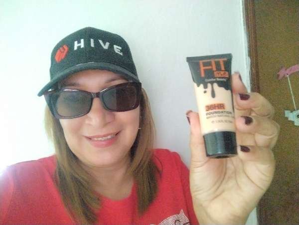 I visited Cumana Make Up & paid Hive Dollars & here is my review