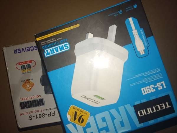 AkaGod phone tech-review-photo-by-divinejohn12-image-1