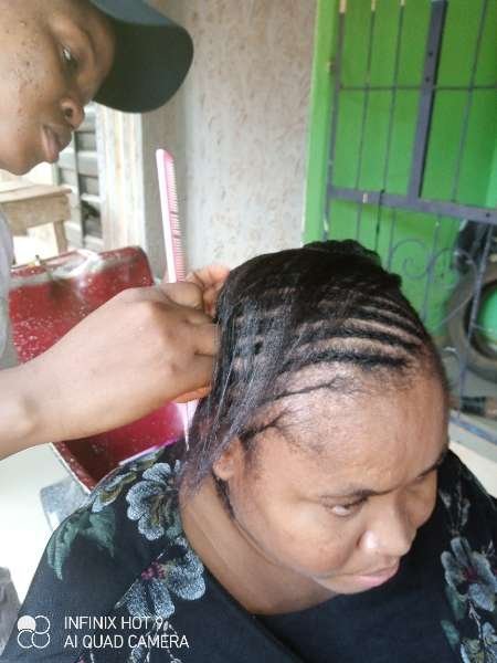 Sarah-B Saloon-review-photo-by-amaechiblessing-image-2