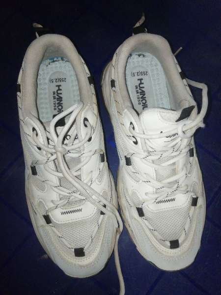 EMY'S BOUTIQUE-review-photo-by-kryptoboz-image-2