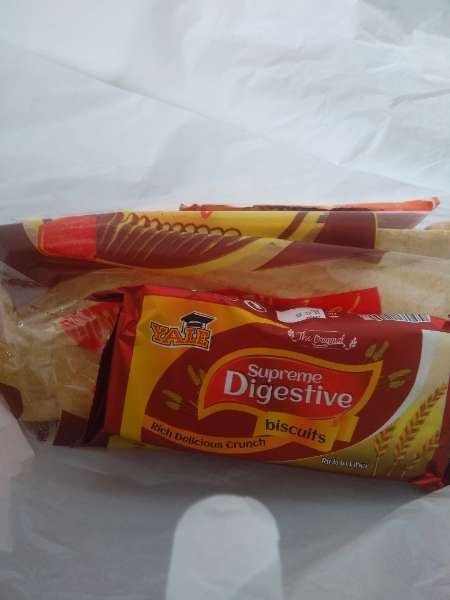 Dikkies Supermarket-review-photo-by-samueluche07-image-2