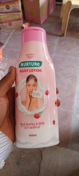 I visited Dikkies Supermarket & paid Hive Dollars & here is my review