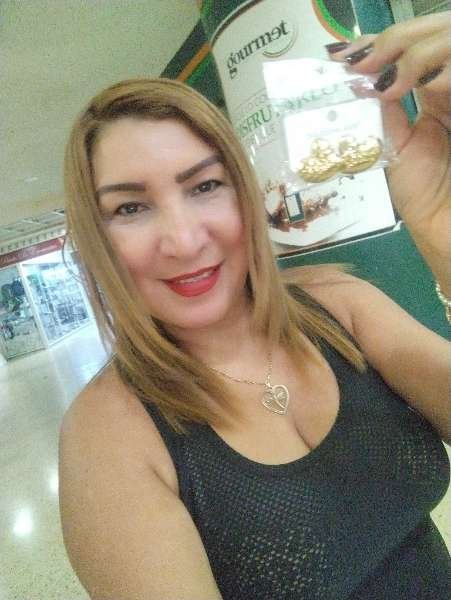 I visited Cumana Make Up & paid Hive Dollars & here is my review