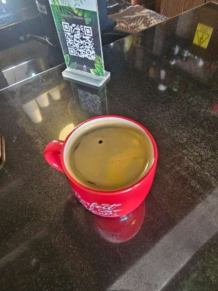 I visited CAFE De La FONDA - Colombian Coffee & paid Hive Dollars & here is my review