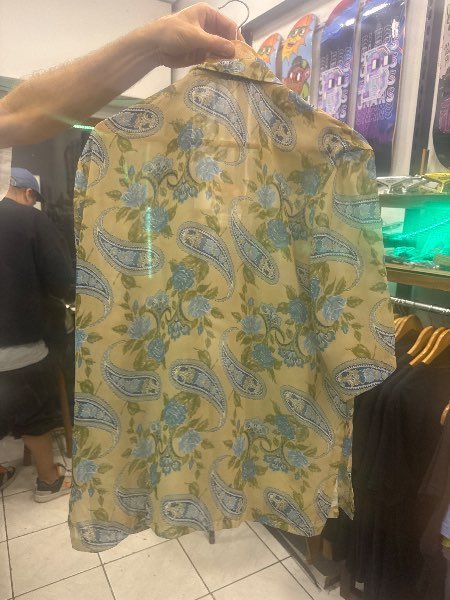 I visited Bless Skateshop Santana & paid Hive Dollars & here is my review