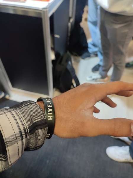 I visited hive tshirts guadalajara & paid Hive Dollars & here is my review