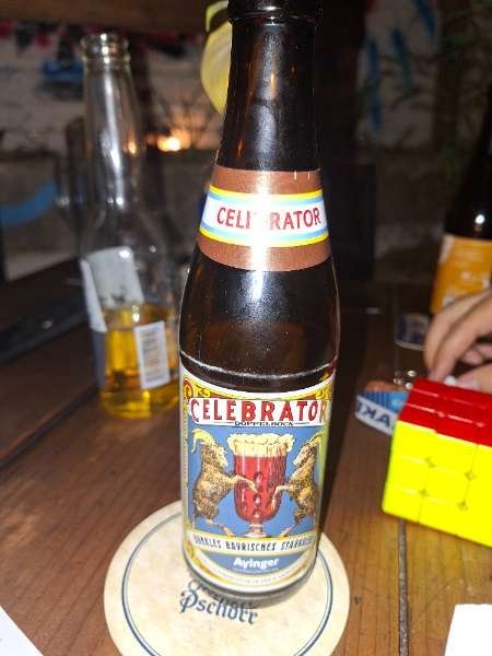 Berlins Bretzel Wagen - Biergarten-review-photo-by-johngeek-image-1