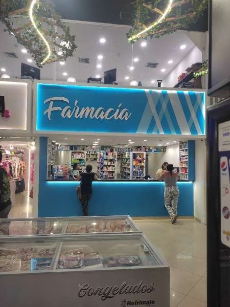I visited HOLA! Supercenter C.A. & paid Hive Dollars & here is my review