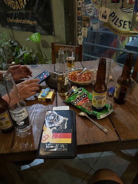 I visited Berlins Bretzel Wagen - Biergarten & paid Hive Dollars & here is my review