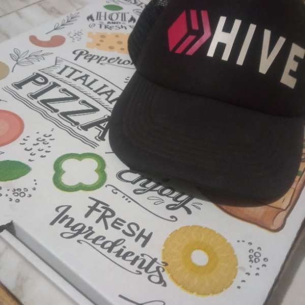 I visited HOLA! Supercenter C.A. & paid Hive Dollars & here is my review