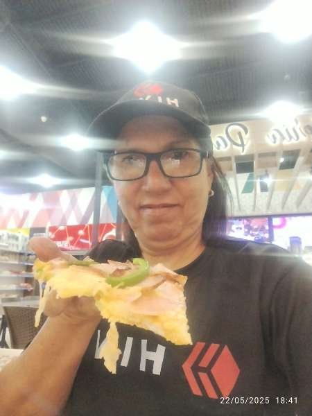 I visited HOLA! Supercenter C.A. & paid Hive Dollars & here is my review