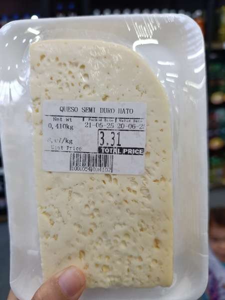 I visited Hato Grill Supermercado & paid Hive Dollars & here is my review