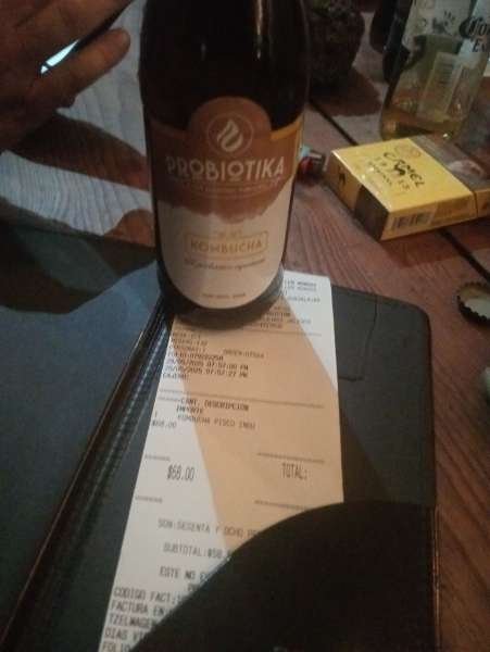 I visited Berlins Bretzel Wagen - Biergarten & paid Hive Dollars & here is my review